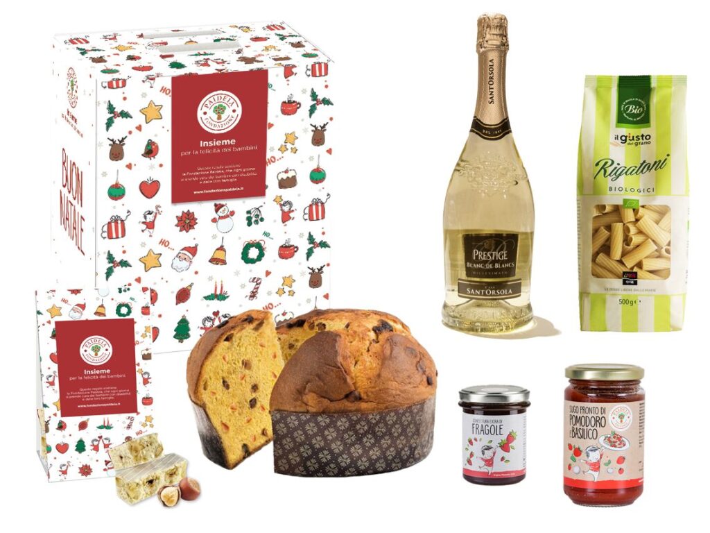 Confezione regalo Buon Natale con panettone COVA 500 g, confettura di more 200 g, sciroppo di fiori di sambuco 200 ml, sugo pronto pomodoro e basilico, penne rigate biologiche 500 g