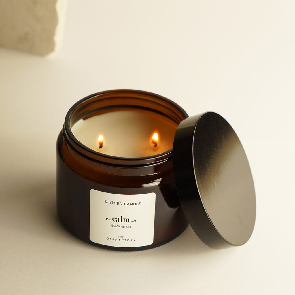 candela calm neroli vista dall'alto